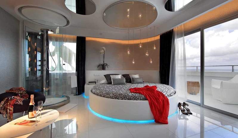 USHUAIA - FASHION VICTOR ROOM BED